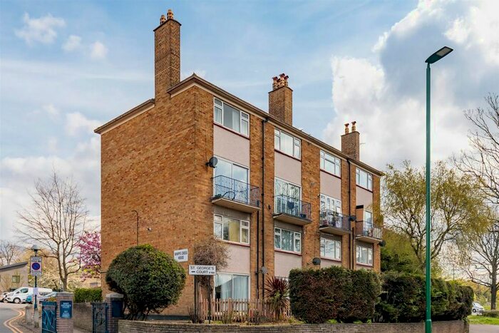 2 Bedroom Maisonette To Rent In Wood Street, London, E17