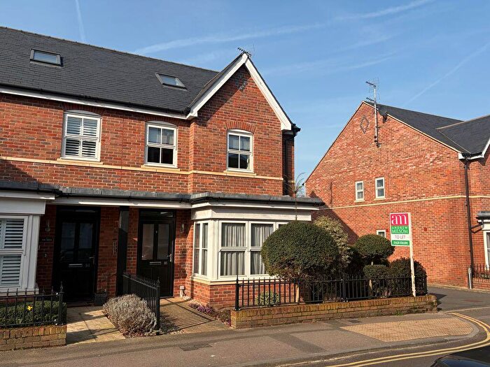 3 Bedroom Semi Detached House To Rent In Station Road, Central Marlow, SL7