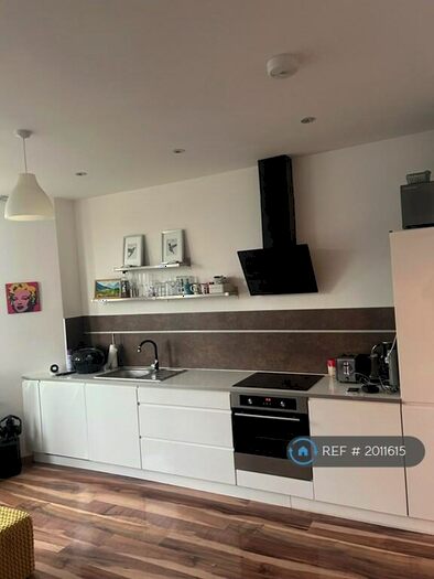 2 Bedroom Flat To Rent In Wells Road, Bristol, BS4