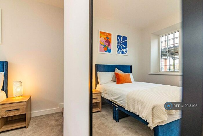 1 Bedroom Flat To Rent In A St Sepulchre Gate West, Doncaster, DN1