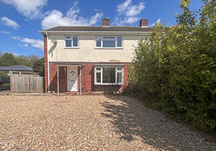 4 Bedroom Semi-Detached House To Rent In Greystoke Road, Cambridge, CB1