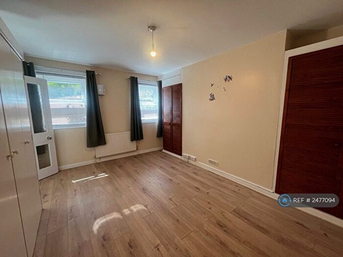 Studio To Rent In Tonbridge Road, Maidstone, ME16