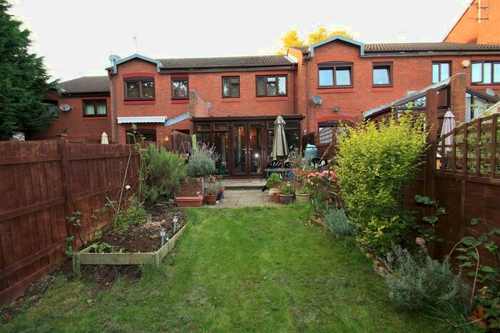 2 Bedroom Terraced House To Rent In Coppice Close, Stanmore, HA7