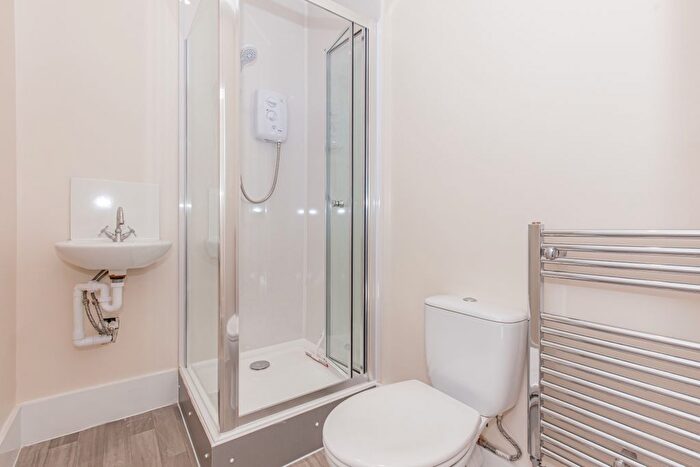 5 Bedroom End Terrace House To Rent In Barnet Street, East Oxford, OX4