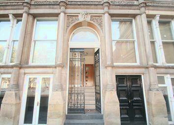 1 Bedroom Apartment To Rent In Sir Thomas Street, Liverpool, L1