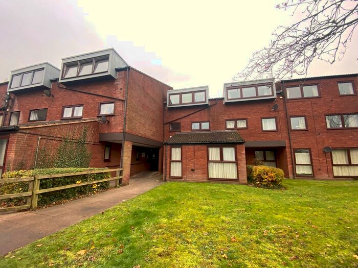 2 Bedroom Flat To Rent In Campion, Badgers Bank Road, Mere Green, B74