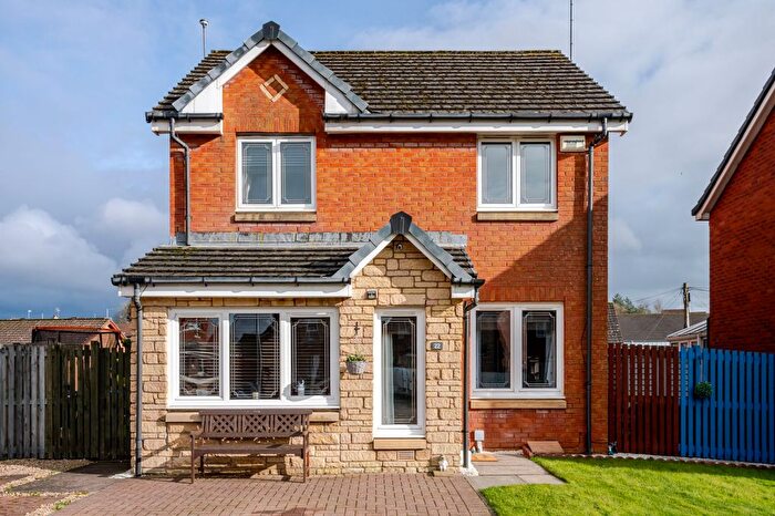 3 Bedroom Detached House For Sale In Newtyle Place, Glasgow, G53