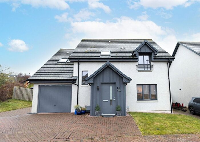 4 Bedroom Detached House For Sale In School Field Road, Rattray, Blairgowrie, PH10