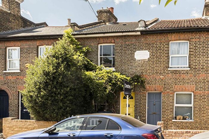 2 Bedroom Property To Rent In Haven Lane, Ealing, W5