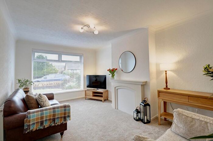 2 Bedroom Semi-Detached Bungalow For Sale In Windsor Road, Preston, PR3