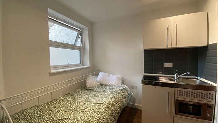 Studio To Rent In C The Parade, Upper Brockley Road, Brockley, SE4