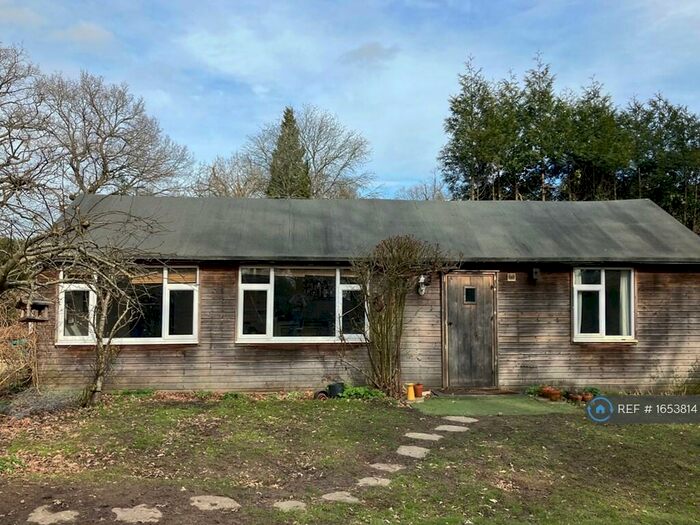 1 Bedroom Detached House To Rent In East Street, Rusper, RH12