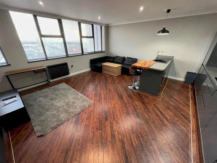 1 Bedroom Flat To Rent In Essex House, Manor Street, Hull HU1