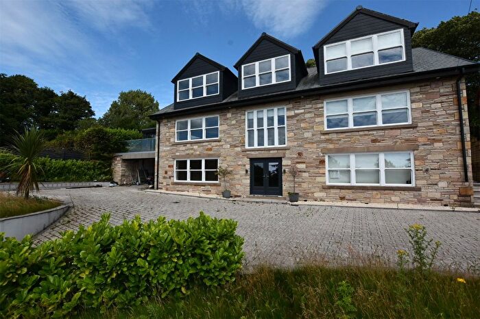 4 Bedroom Detached House For Sale In Whalley Road, Wilpshire, Blackburn, Lancashire, BB1