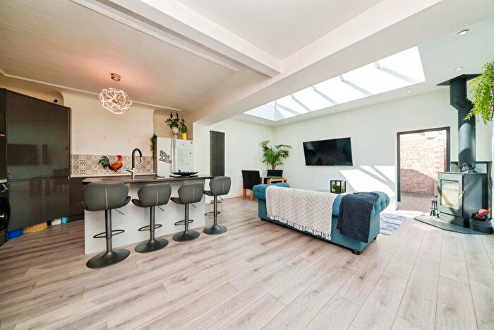 3 Bedroom Semi-Detached House For Sale In Broadway, Greasby, Wirral, CH49