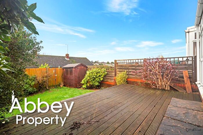 3 Bedroom Property To Rent In Porlock Drive, Luton, LU2