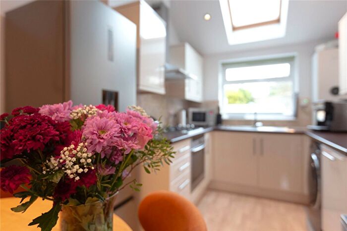 2 Bedroom End Of Terrace House To Rent In Downend Road, Horfield, Bristol, BS7