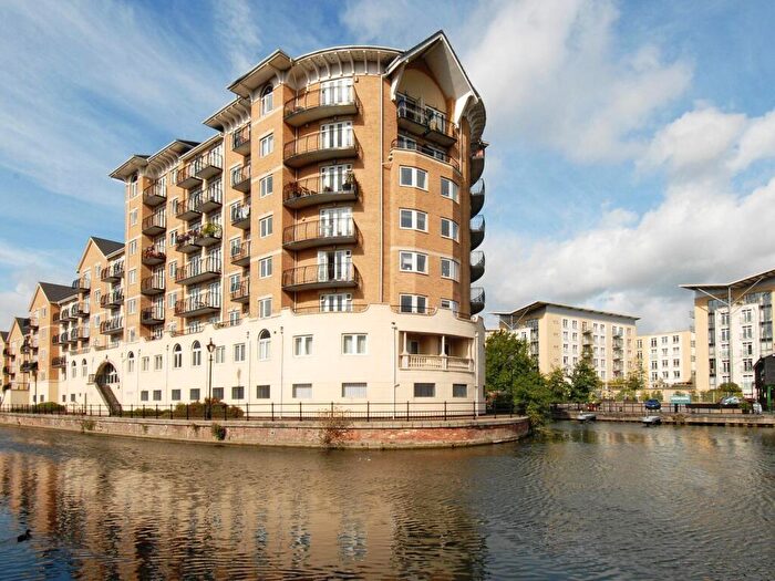 2 Bedroom Apartment To Rent In Blakes Quay, Gas Works Road, Reading, RG1