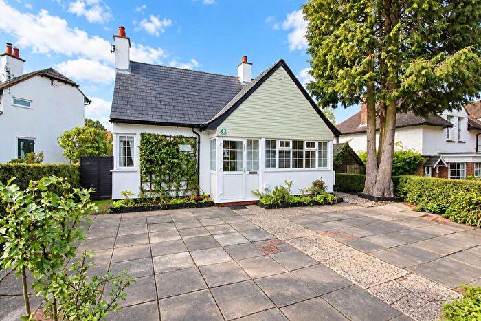 3 Bedroom Detached House For Sale In Nevells Road, Letchworth Garden City, SG6