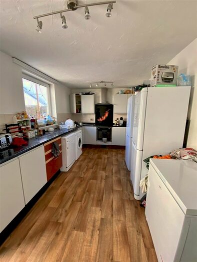 6 Bedroom Property To Rent In Hill Park Crescent, Plymouth, PL4