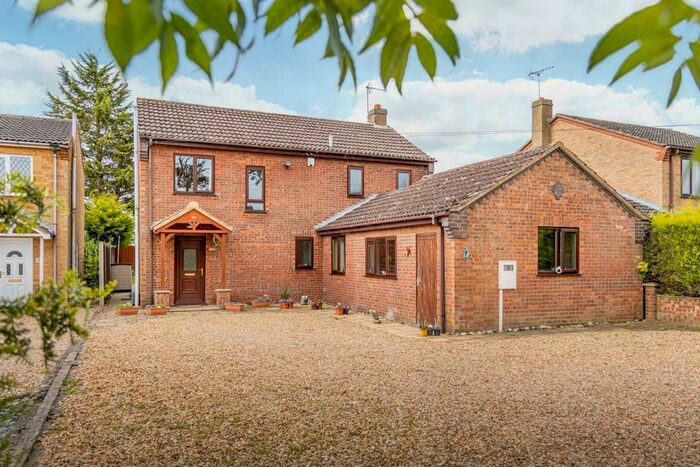 5 Bedroom Detached House For Sale In Town Drove, Quadring, Spalding, PE11