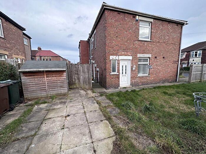 2 Bedroom Flat To Rent In Holderness Road, Wallsend, NE28