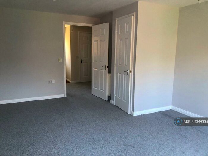 3 Bedroom End Of Terrace House To Rent In Grice Close, Hawkinge, Folkestone, CT18