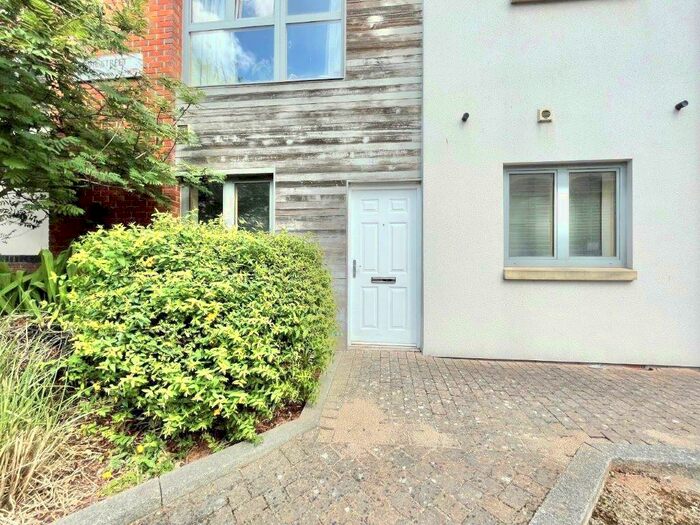 1 Bedroom Apartment To Rent In The Plaza, Anvil Street, Bristol, BS2