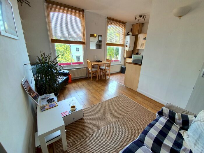 1 Bedroom Flat To Rent In Mildmay Road, Islington, N1