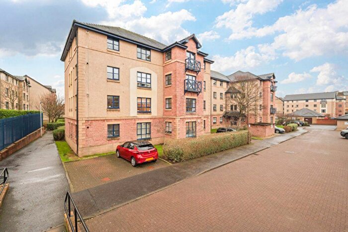 1 Bedroom Flat For Sale In / Russell Gardens, Edinburgh, EH12