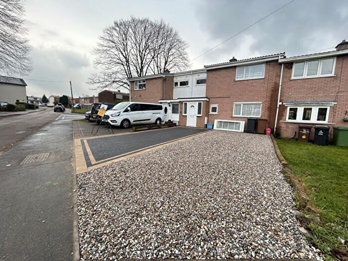 3 Bedroom House To Rent In Peartree Way, Stevenage, SG2