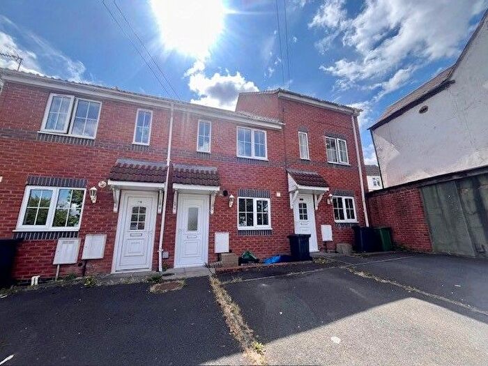 2 Bedroom Property To Rent In Talbot Street, Stourbridge, DY9