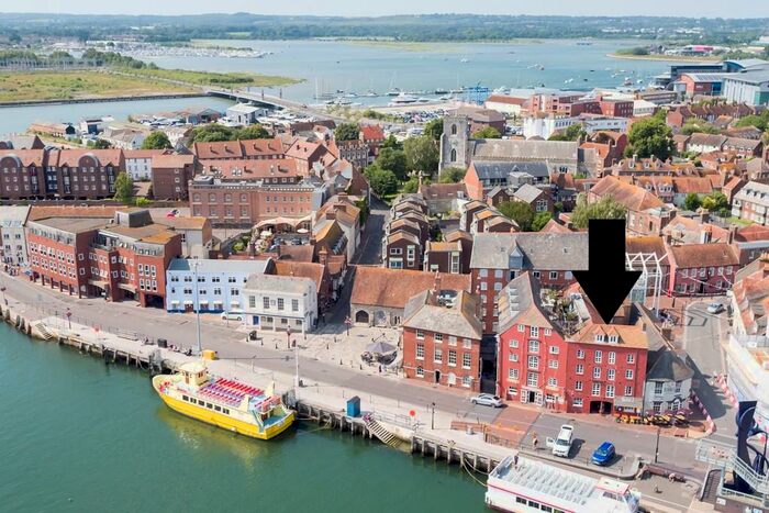 3 Bedroom Flat To Rent In The Quay, Poole, BH15