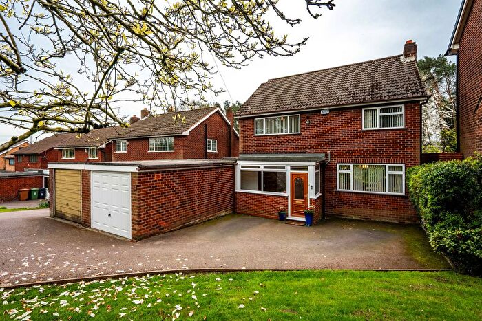 4 Bedroom Detached House For Sale In Lichfield Road, Sandhills, Walsall, WS9
