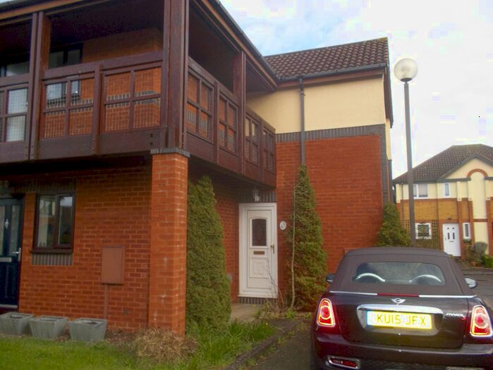 1 Bedroom Semi-Detached House To Rent In Wallmead Gardens, Loughton, Milton Keynes, MK5