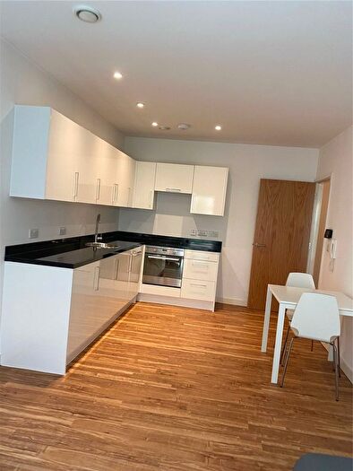 1 Bedroom Flat To Rent In Cross Green Lane, Aire Cross Green Lane, LS9