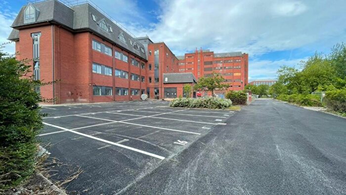 Garage / Parking To Rent In Charterhall Drive, Chester, Cheshire, CH88