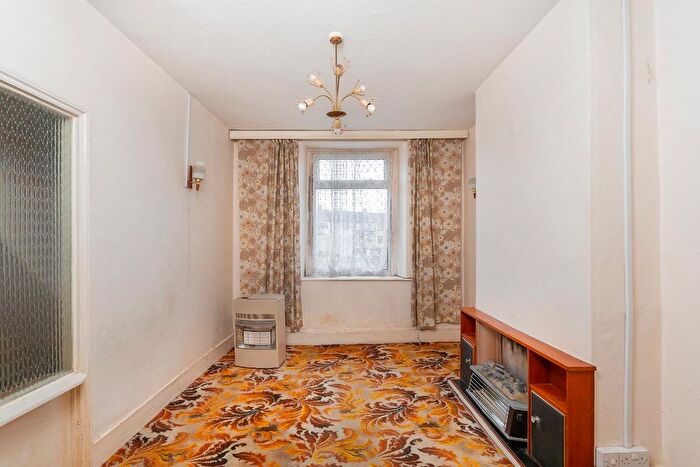 3 Bedroom Terraced House For Sale In Furber Road, St George, BS5