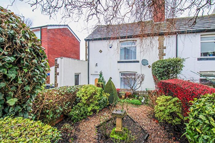 2 Bedroom Cottage For Sale In Town Street, Middleton, Leeds, LS10