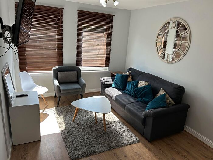 1 Bedroom Flat To Rent In St. Andrews Road, Glasgow, G41