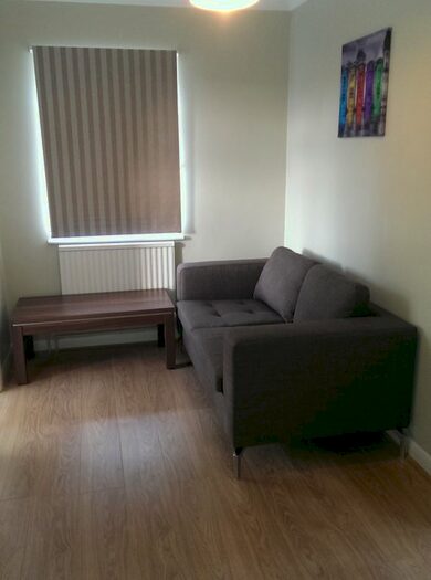 1 Bedroom Flat To Rent In Very Near Launceston Road Area, Perivale, UB6