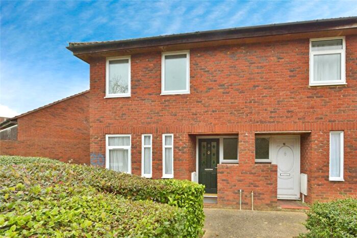 1 Bedroom Maisonette For Sale In Colston Bassett, Emerson Valley, Milton Keynes, Buckinghamshire, MK4