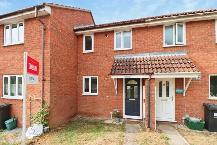 1 Bedroom Terraced House For Sale In Oaktree Crescent, Bradley Stoke, Bristol, BS32