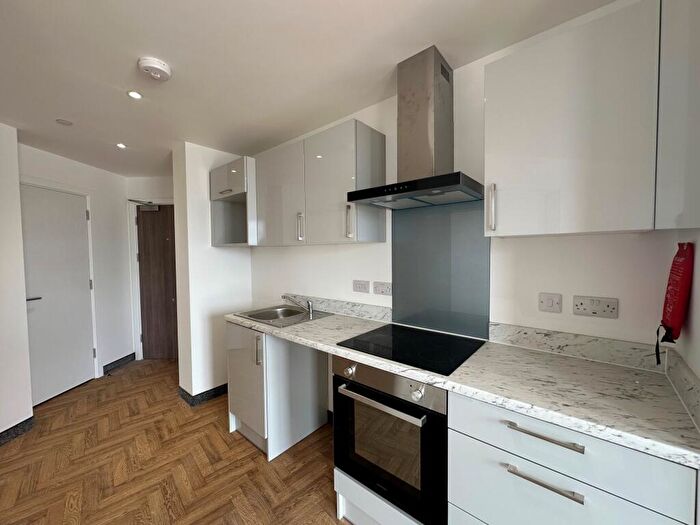 1 Bedroom Flat To Rent In Fleet Court, Byron Street, Leicester, LE1