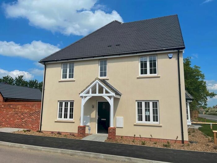 3 Bedroom Semi-Detached House To Rent In Nightingale, Great Barford, MK44