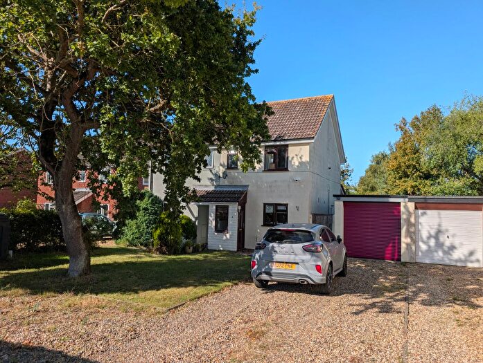 2 Bedroom Semi-Detached House For Sale In Buxlow Close, Knodishall, Saxmundham, IP17