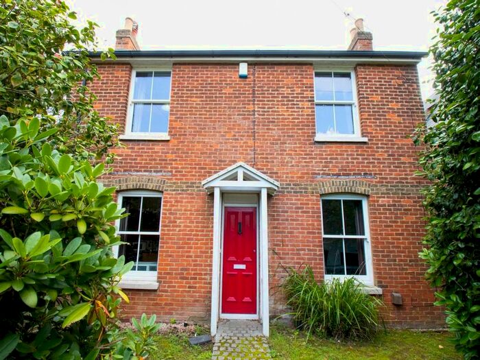 4 Bedroom Property To Rent In Hackington Road, Tyler Hill, Canterbury, CT2