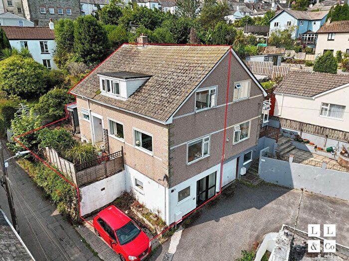 4 Bedroom Semi-detached House For Sale In Truro Lane, Penryn, TR10