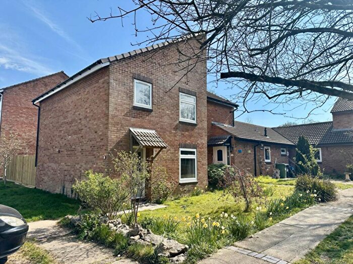 3 Bedroom Semi-Detached House To Rent In Ashtree Road, Frome, BA11