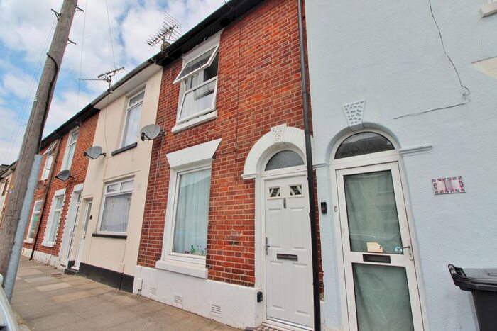 3 Bedroom Terraced House To Rent In Toronto Road, Portsmouth, PO2